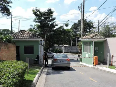 Lote/Terreno à venda, 4900m² no Chácara dos Lagos, Carapicuíba