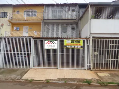 Casa com 8 Quartos à venda, 300m² no Taguatinga Norte, Brasília