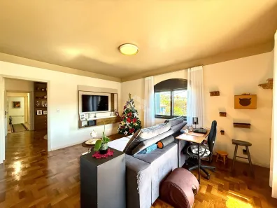 Casa com 7 Quartos à venda, 272m² no Jardim Sabará, Porto Alegre