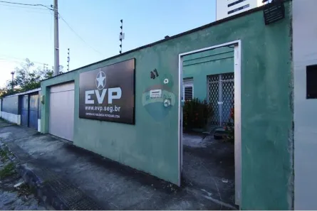 Casa com 5 Quartos para alugar, 247m² no Santo Amaro, Recife