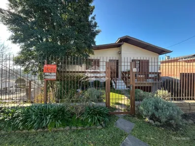 Casa com 4 Quartos à venda, 220m² no Primeiro de Maio, Farroupilha