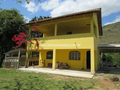 Fazenda/Sítio com 2 Quartos à venda, 10000m² no Papucaia, Cachoeiras de Macacu