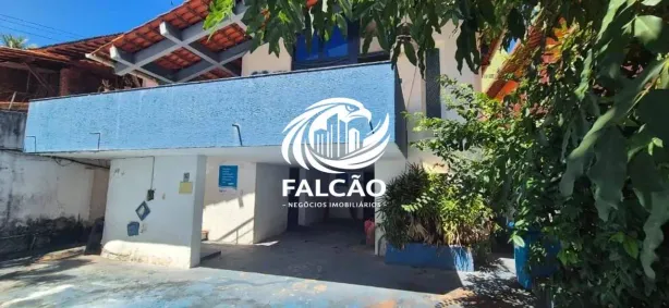 Imóvel Comercial com 5 Quartos para alugar, 200m² no Amaralina, Salvador