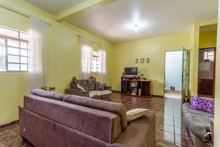 Casa com 3 Quartos à venda, 200m² no Ceilândia Sul, Brasília