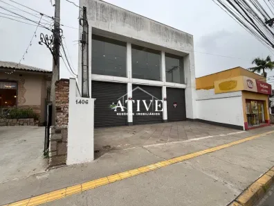 Ponto Comercial para alugar, 700m² no Centro, Gravataí
