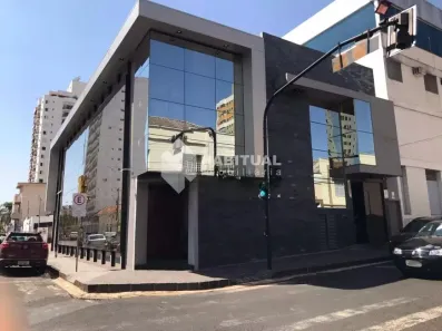 Ponto Comercial para alugar, 250m² no Centro, Uberlândia