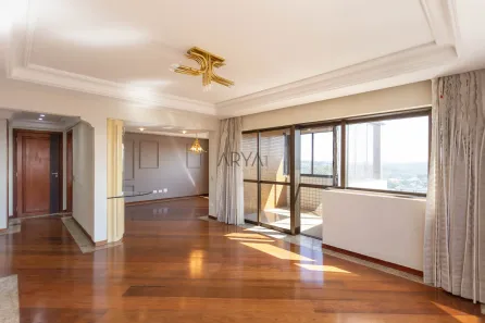 Apartamento com 4 Quartos à venda, 209m² no Bigorrilho, Curitiba