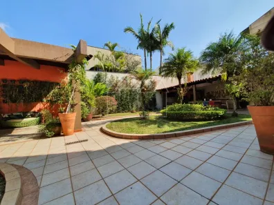 Sobrado com 3 Quartos à venda, 768m² no Jardim São Caetano, São Caetano do Sul