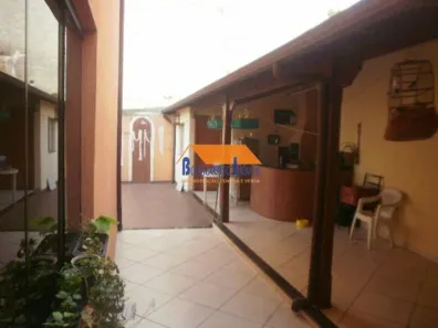 Casa com 4 Quartos à venda, 350m² no São Paulo, Belo Horizonte