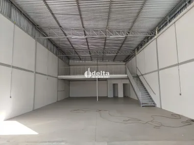 Ponto Comercial para alugar, 320m² no Jardim Europa, Uberlândia