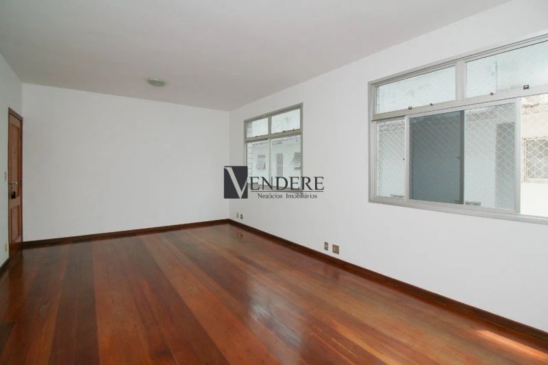 Apartamento com 3 quartos — Estoril, Belo Horizonte