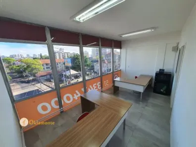 Casa com 1 Quarto para alugar, 50m² no Jardim Lindóia, Porto Alegre