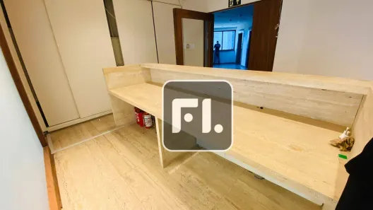 Sala Comercial para venda ou aluguel, 572m² no Vila Olímpia, São Paulo