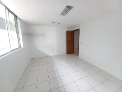 Sala Comercial à venda, 60m² no Nazaré, Belém