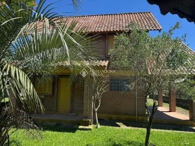 Casa com 3 Quartos à venda, 153m² no Centro Novo, Tapes