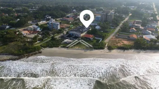 Galpão/Depósito/Armazém com 5 Quartos à venda, 1149m² no Bamerindus, Itapoá