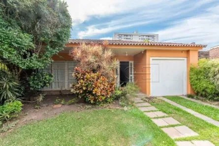 Casa com 3 Quartos à venda, 230m² no Partenon, Porto Alegre