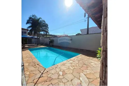 Casa com 3 Quartos à venda, 381m² no Parque São Vicente, Birigui
