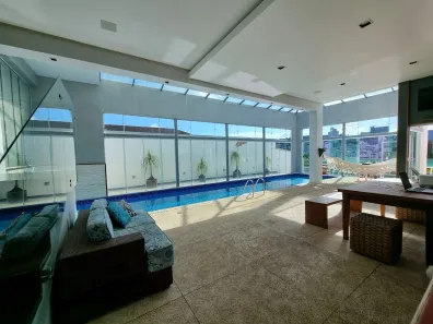 Casa de Condomínio com 3 Quartos à venda, 450m² no Estrela Sul, Juiz de Fora