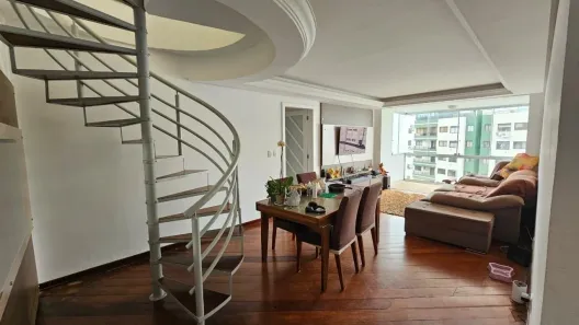 Apartamento com 3 Quartos à venda, 279m² no Agronômica, Florianópolis