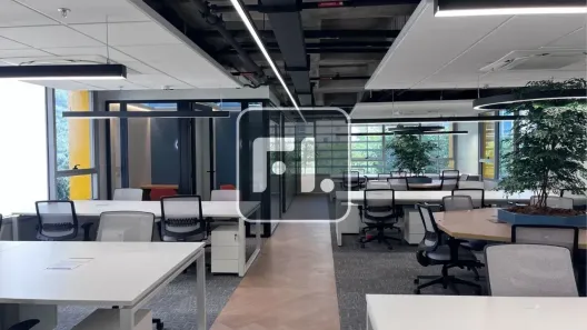 Sala Comercial para alugar, 10000m² no Cerqueira César, São Paulo