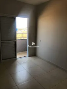 Apartamento com 2 Quartos para alugar, 57m² no Novo Mundo, Uberlândia