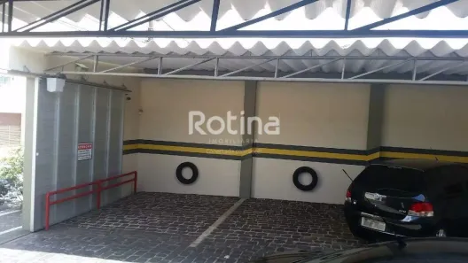 Casa de Condomínio com 2 Quartos para alugar, 57m² no Santa Mônica, Uberlândia