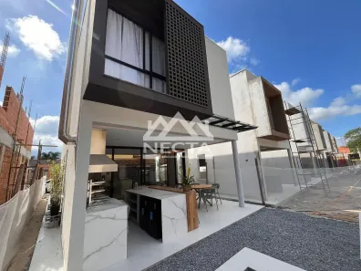 Sobrado com 4 Quartos à venda, 154m² no Tabatinga, Caraguatatuba