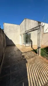 Sobrado com 3 Quartos à venda, 130m² no Califórnia, Londrina
