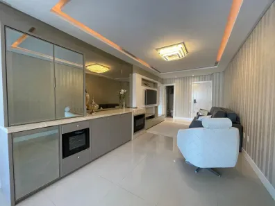 Apartamento com 3 Quartos para alugar, 130m² no Centro, Balneário Camboriú