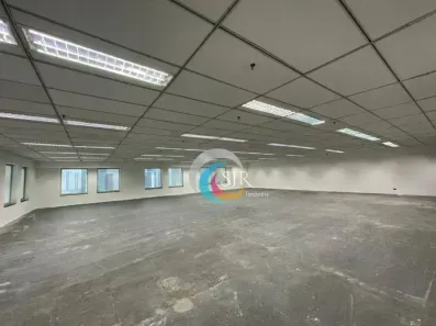 Sala Comercial para venda ou aluguel, 609m² no Vila Olímpia, São Paulo
