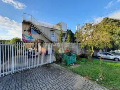 Casa com 2 Quartos para alugar, 35m² no Cidade Industrial, Curitiba