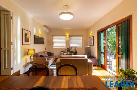 Casa com 3 Quartos à venda, 310m² no Alto da Lapa, São Paulo