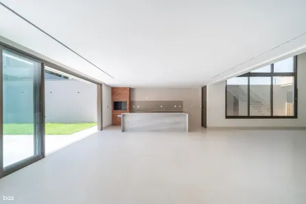 Casa de Condomínio com 4 Quartos à venda, 465m² no Morada da Colina, Uberlândia