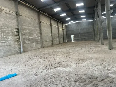 Galpão/Depósito/Armazém para alugar, 1000m² no Clima Bom, Maceió