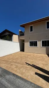 Casa de Condomínio com 3 Quartos para alugar, 230m² no Parque Esperança, Taubaté