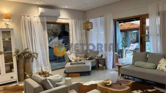 Casa com 4 Quartos à venda, 255m² no Sumaré, Caraguatatuba