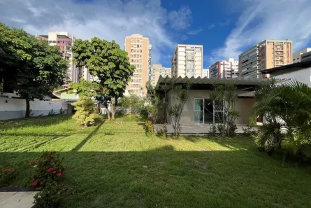Casa com 3 Quartos à venda, 232m² no Mata da Praia, Vitória