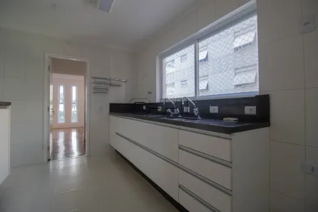 Apartamento com 4 Quartos para alugar, 194m² no Itaim Bibi, São Paulo