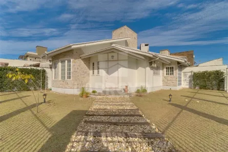 Casa com 3 Quartos à venda, 166m² no Oficinas, Tubarão