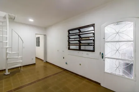 Casa com 2 Quartos para alugar, 62m² no Centro, Guarulhos