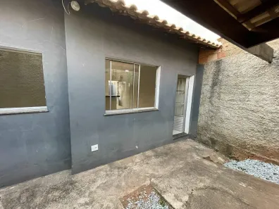 Casa com 2 Quartos para alugar, 60m² no Novo Horizonte Norte, São Joaquim de Bicas