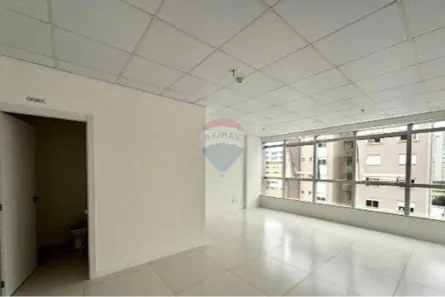 Ponto Comercial para alugar, 35m² no Centro, Passo Fundo