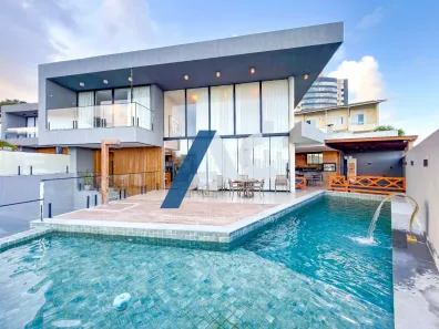 Casa com 4 Quartos à venda, 354m² no Patamares, Salvador