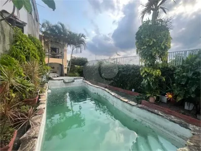 Sobrado com 3 Quartos à venda, 250m² no Mogi Moderno, Mogi das Cruzes
