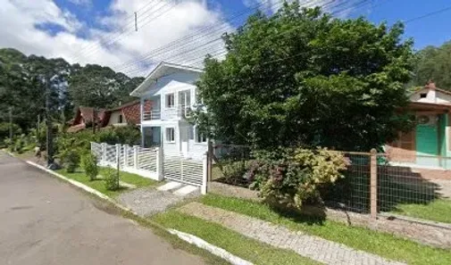 Casa com 3 Quartos à venda, 250m² no Pórtico, Gramado