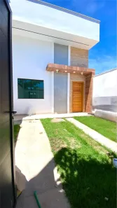 Casa com 2 Quartos à venda, 67m² no Ajuda de Cima, Macaé