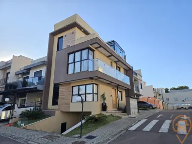 Sobrado com 3 Quartos à venda, 170m² no Alto Boqueirão, Curitiba