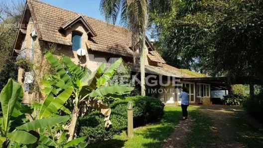 Casa com 3 Quartos para alugar, 200m² no Arquipélago, Porto Alegre