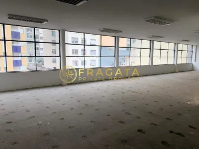 Prédio Comercial para alugar, 2600m² no Vila Buarque, São Paulo